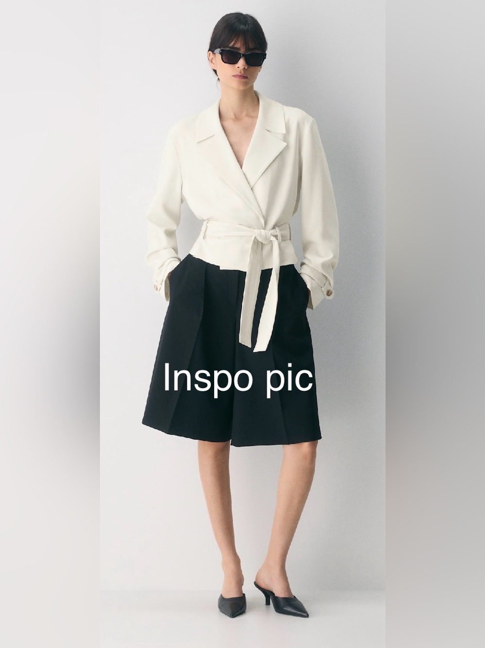 100% Linen Banana Republic Light Cream Tailored Belted Blazer